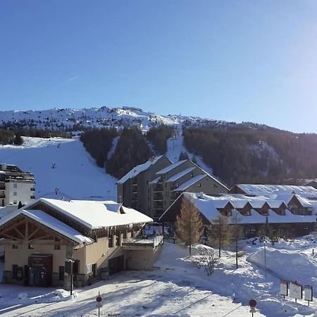 Superbe Appartement La Joue Du Loup Centre, 6 Personnes, Avec Parking Prive Ле-Деволюи Экстерьер фото