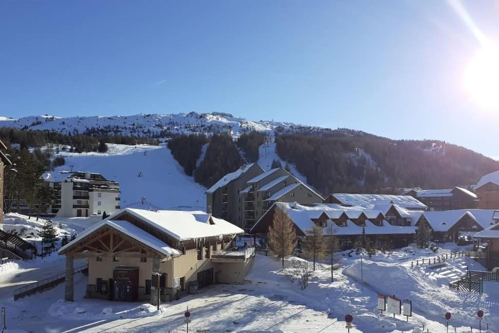 Superbe Appartement La Joue Du Loup Centre, 6 Personnes, Avec Parking Prive Ле-Деволюи Экстерьер фото